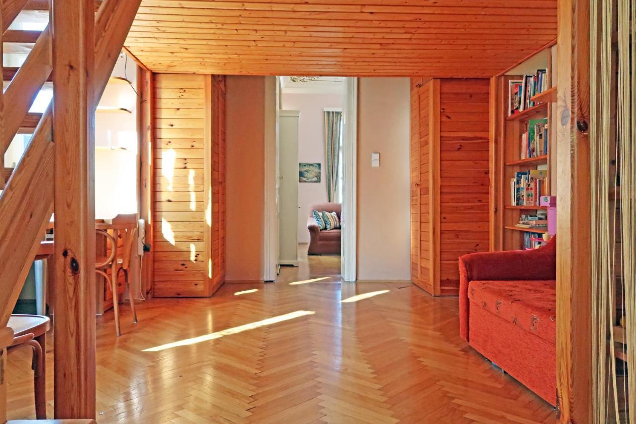 Apartment Themis *
